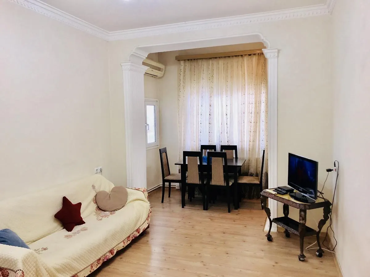 Check In Apartment On Montin Bakü