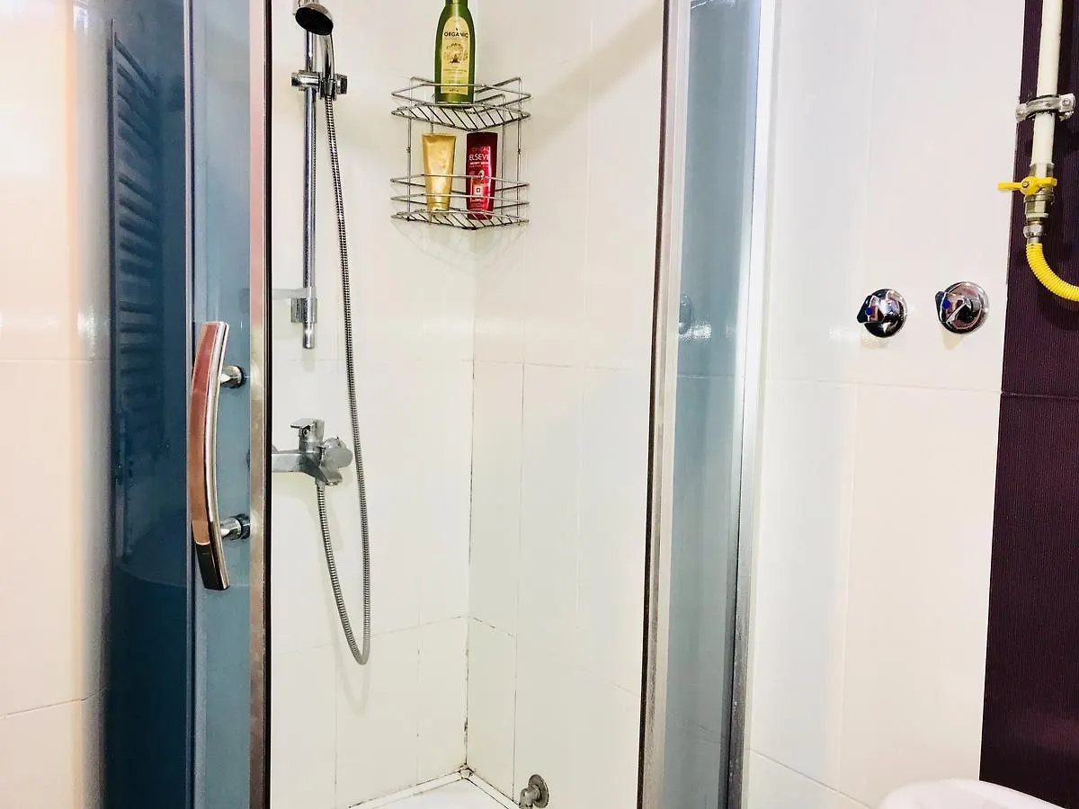 Check In Apartment On Montin Bakü